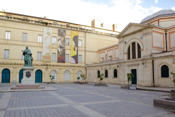 Musée Fesch montrant square ou place