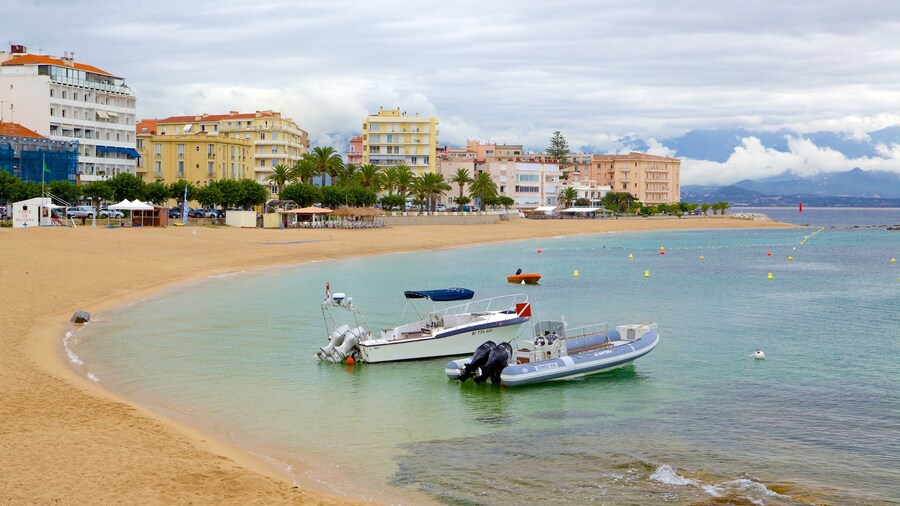Plage Trottel das einen Küstenort und Strand