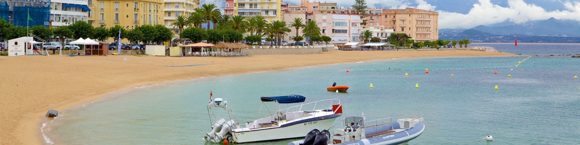 Plage de Trottel qui includes plage et ville cĂŽtiĂšre