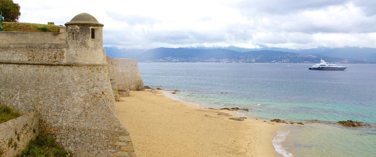 Spiaggia di St. Francois caratteristiche di spiaggia sabbiosa