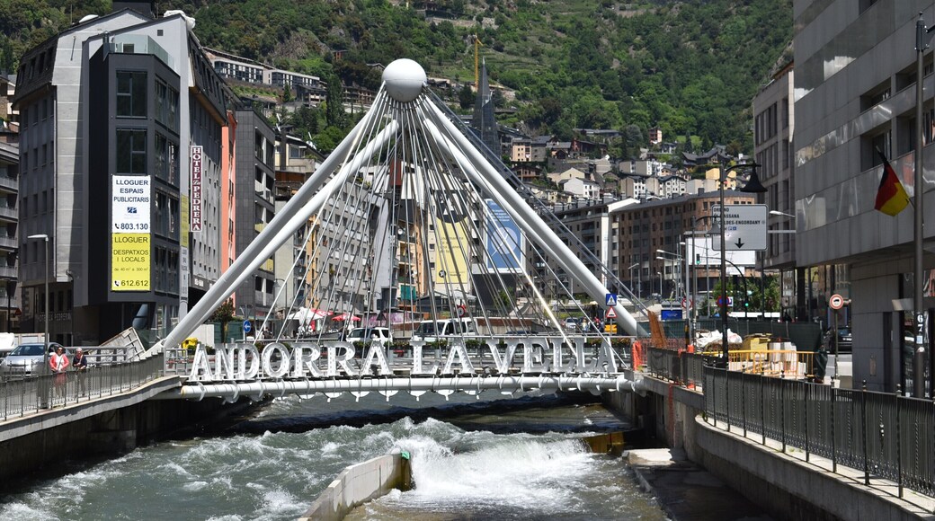 This country is worth visiting