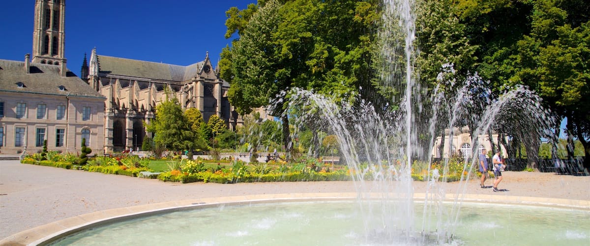 아르슈브 정원 이 포함 정원, 분수 과 문화유산 건축