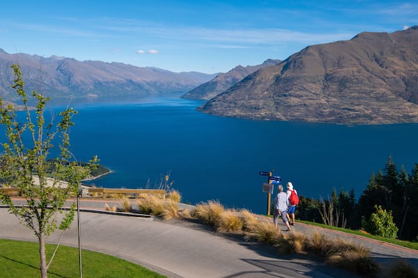 Bob\'s Peak featuring landscape views, a river or creek and mountains