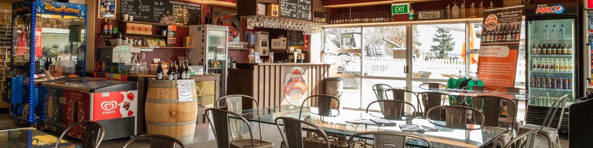 Wanaka Beerworks featuring interior views and a bar