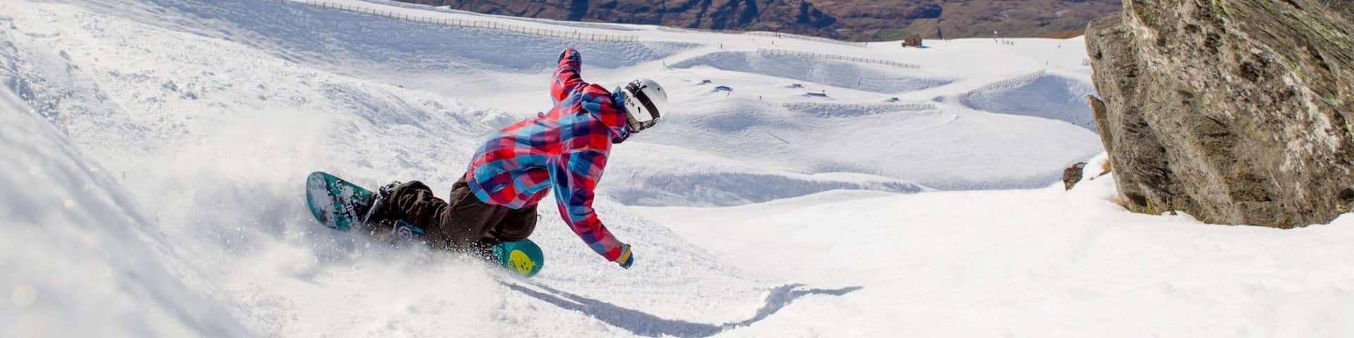 Treble Cone das einen ruhige Szenerie, Snowboarden und Schnee