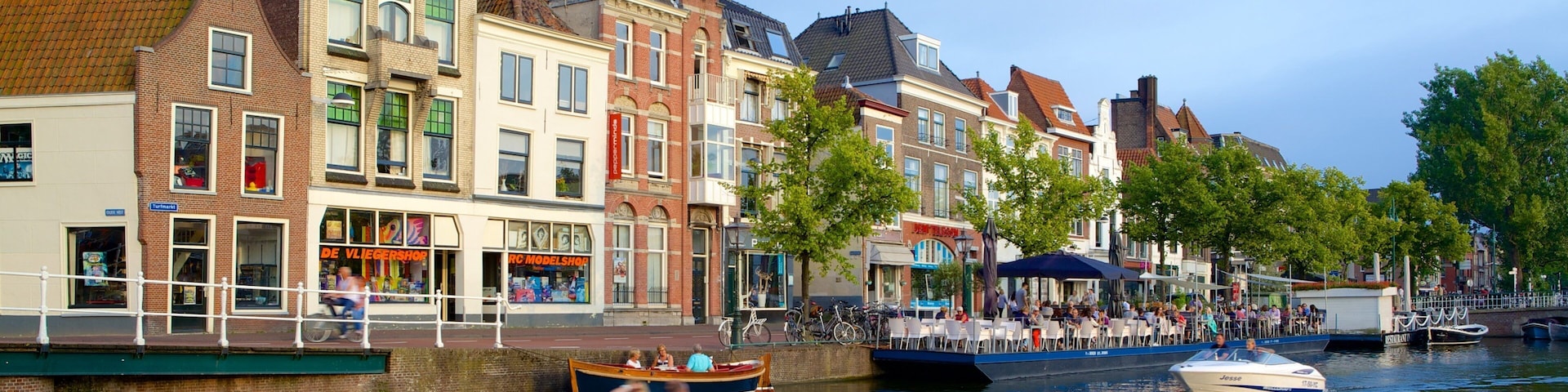 Beestenmarkt showing a river or creek, a coastal town and boating