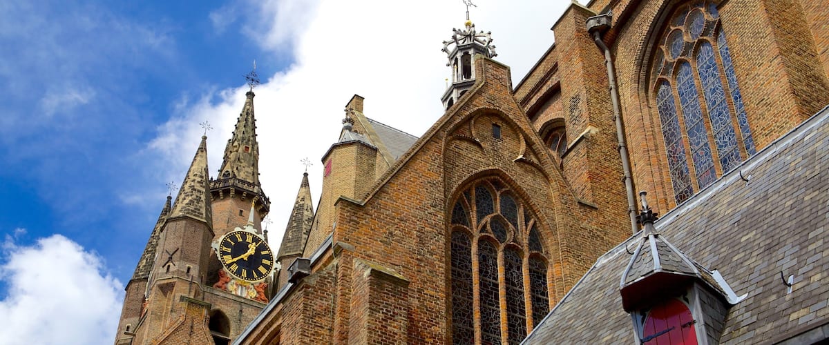Oude Kerk caracterizando elementos de patrimônio, arquitetura de patrimônio e uma igreja ou catedral