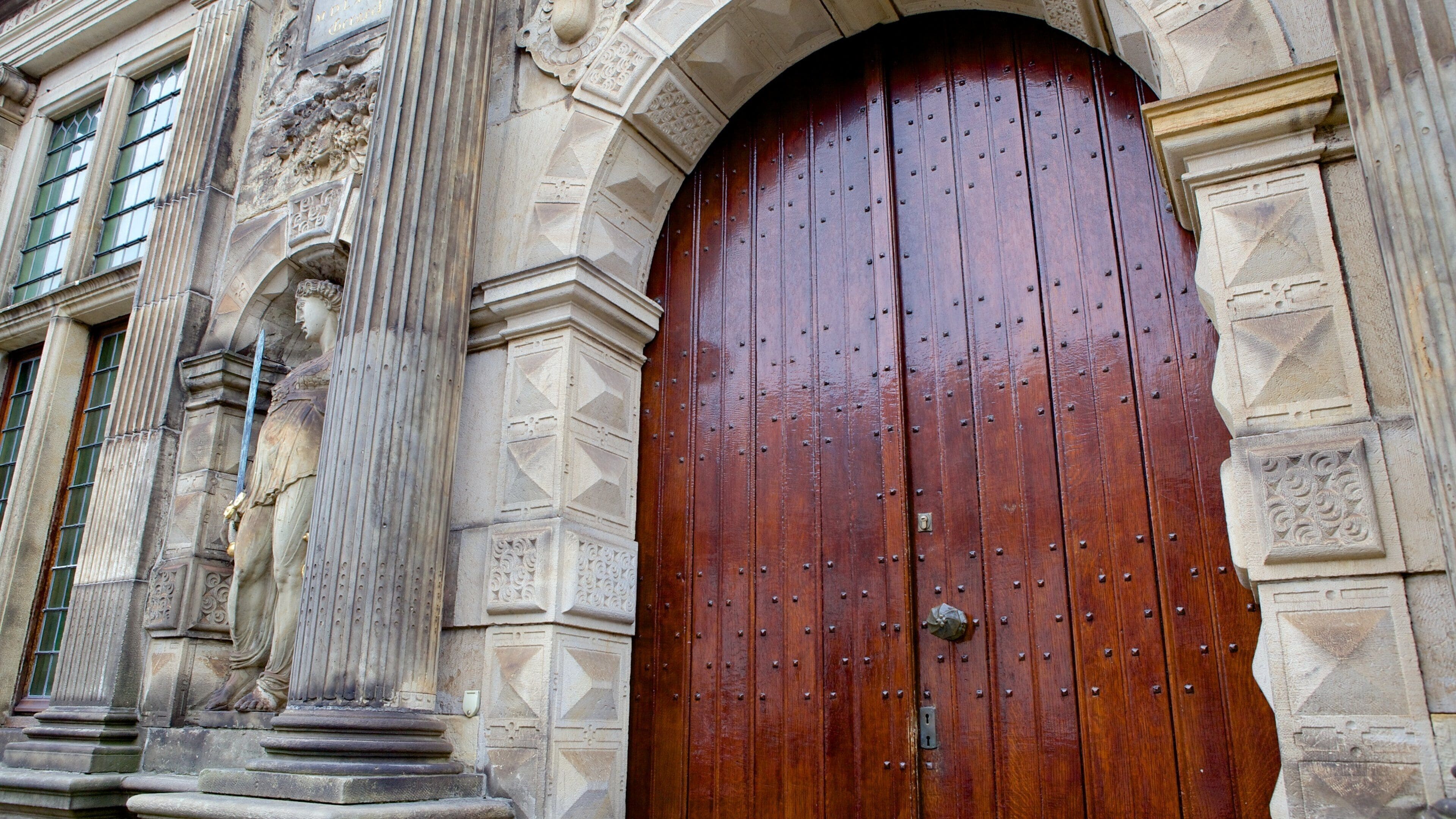 Waag featuring a small town or village, heritage architecture and cbd