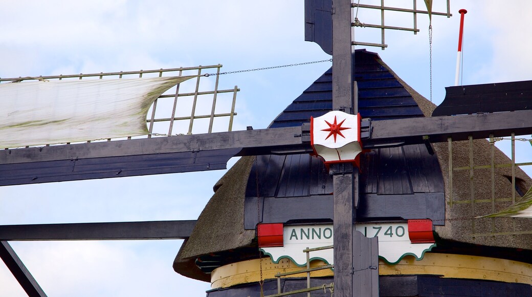 Mill Network at Kinderdijk-Elshout featuring a windmill and heritage elements