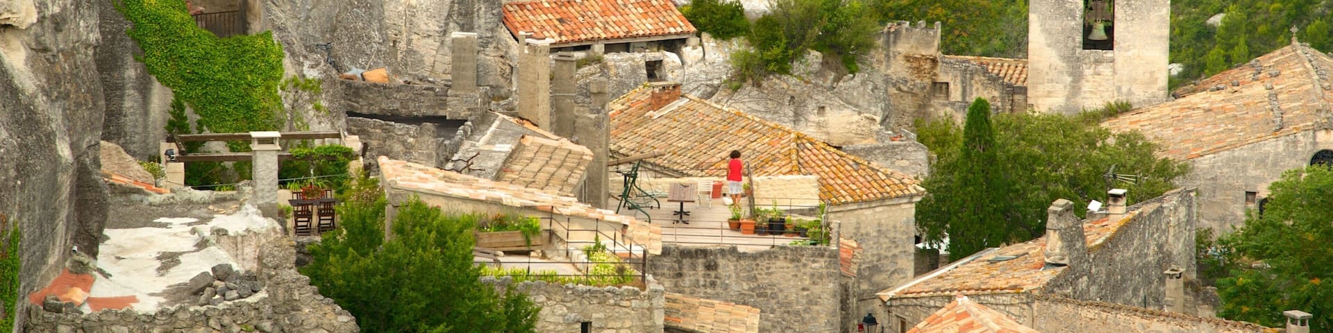 Chateau des Baux which includes a castle