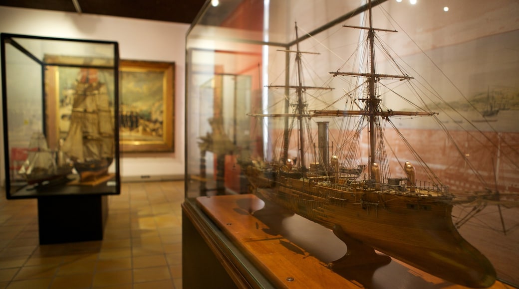 Musée National de la Marine som visar interiörer