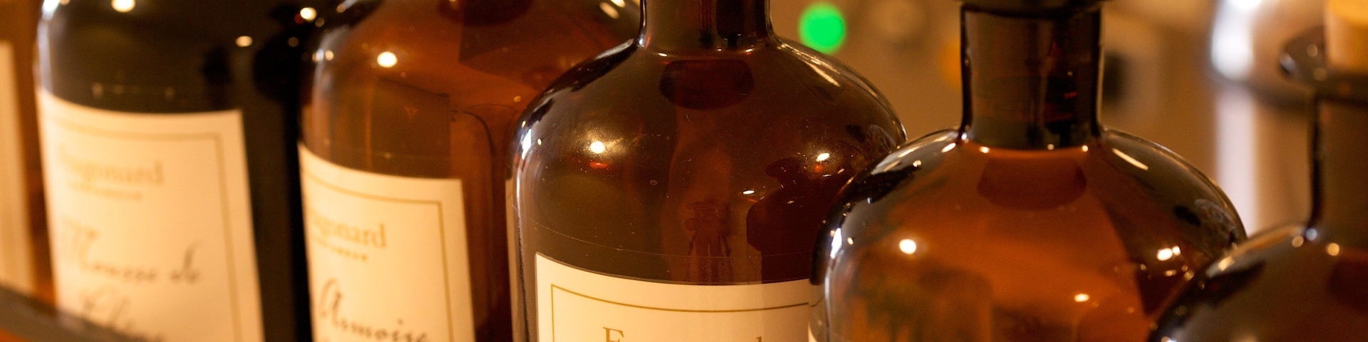 International Perfume Museum featuring interior views