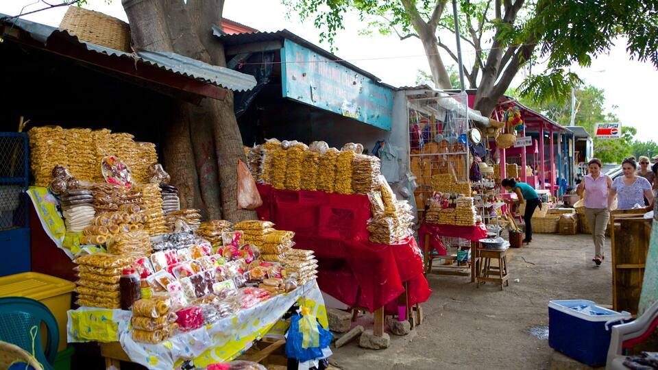 Mercado Carlos Roberto Huembes mostrando cenas de rua e mercados