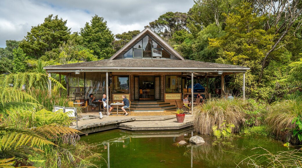 Waitangi Treaty Grounds featuring a pond