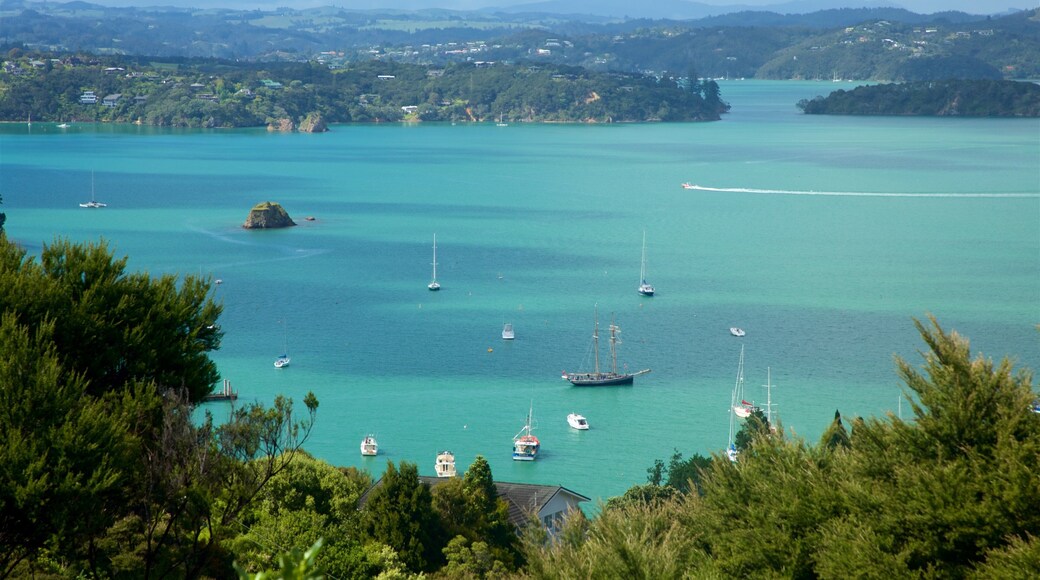 Flagstaff Hill featuring a lake or waterhole and a bay or harbour