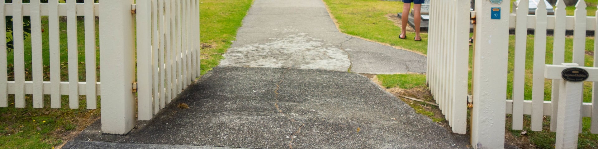 Russell Christ Church featuring a church or cathedral