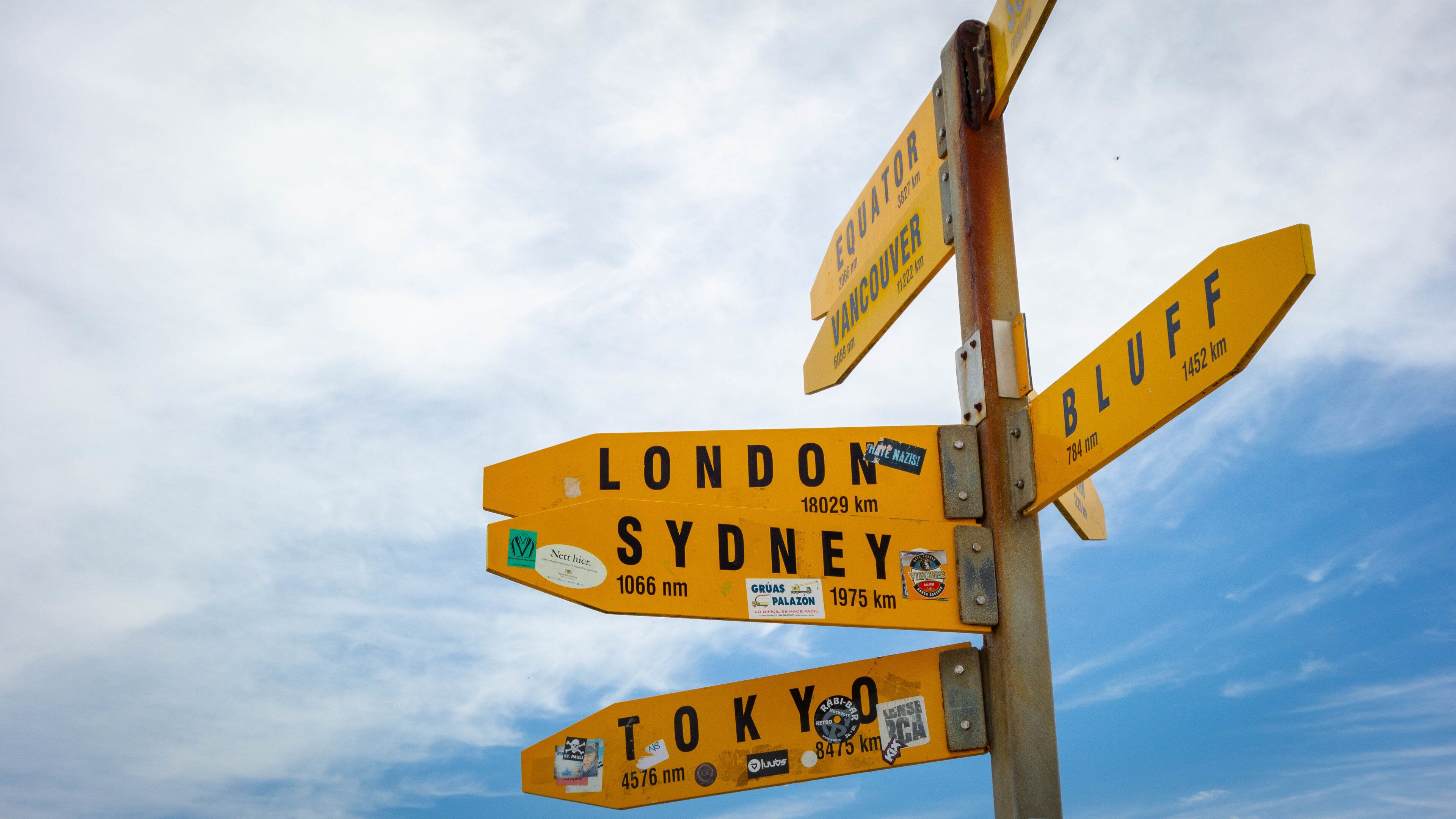 Cape Reinga Lighthouse which includes signage