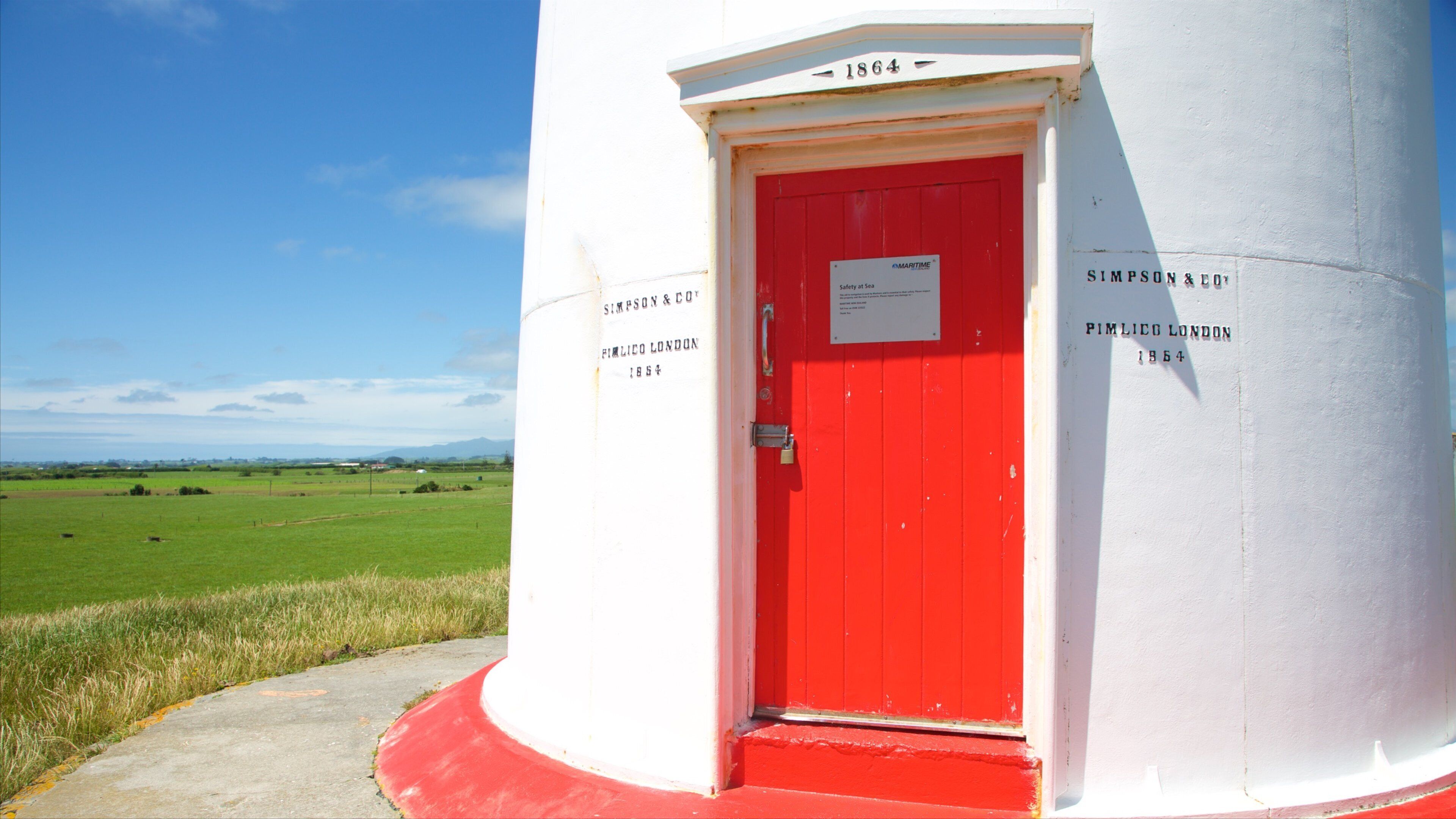 Cape Egmont Lighthouse showing a lighthouse