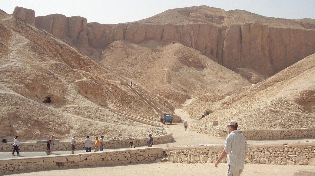 Culture, history & heat.