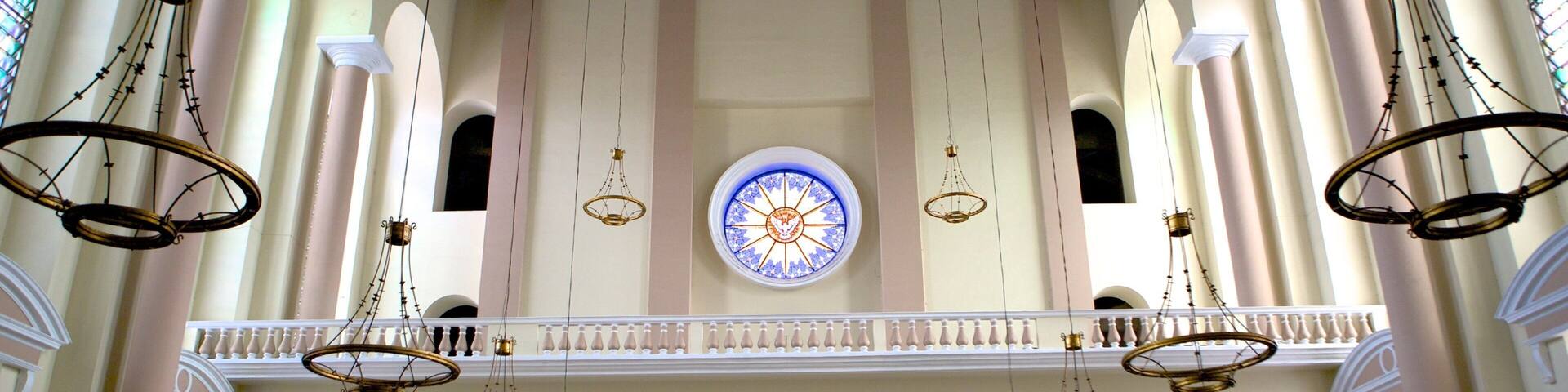 Catedral Metropolitano featuring interior views and a church or cathedral