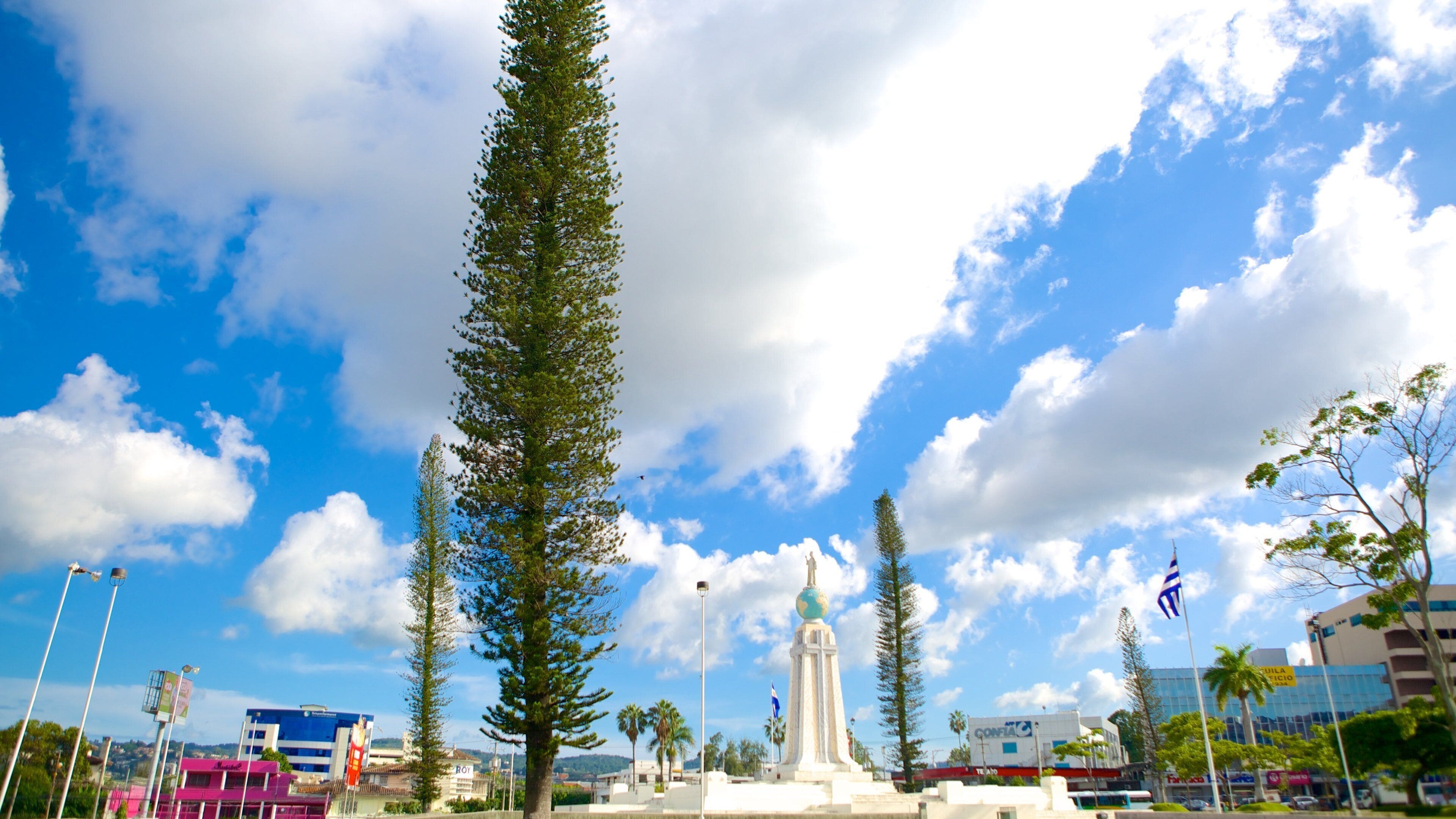 Monumento al Salvador del Mundo