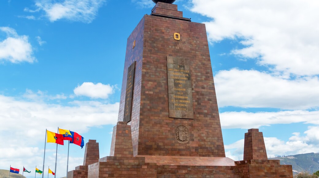 Monument to the Equator