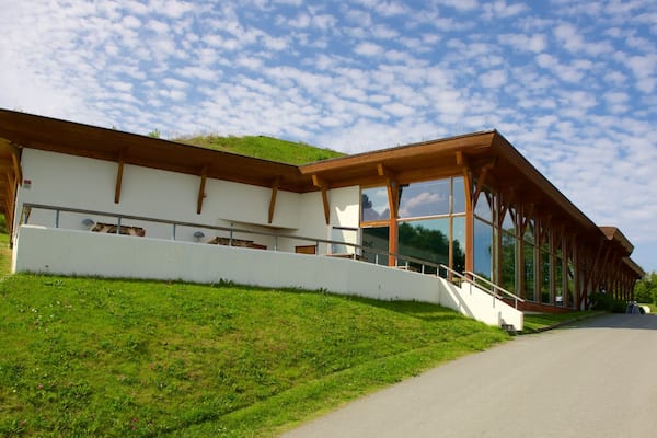 トロンデネス歴史センター フィーチャー ホテル