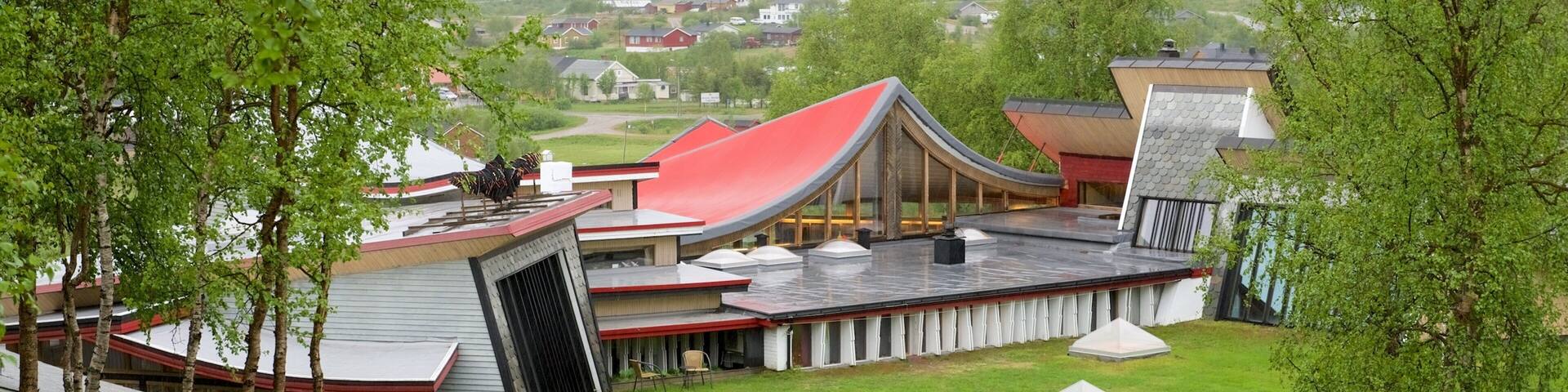 Juhl\'s Silver Gallery featuring modern architecture