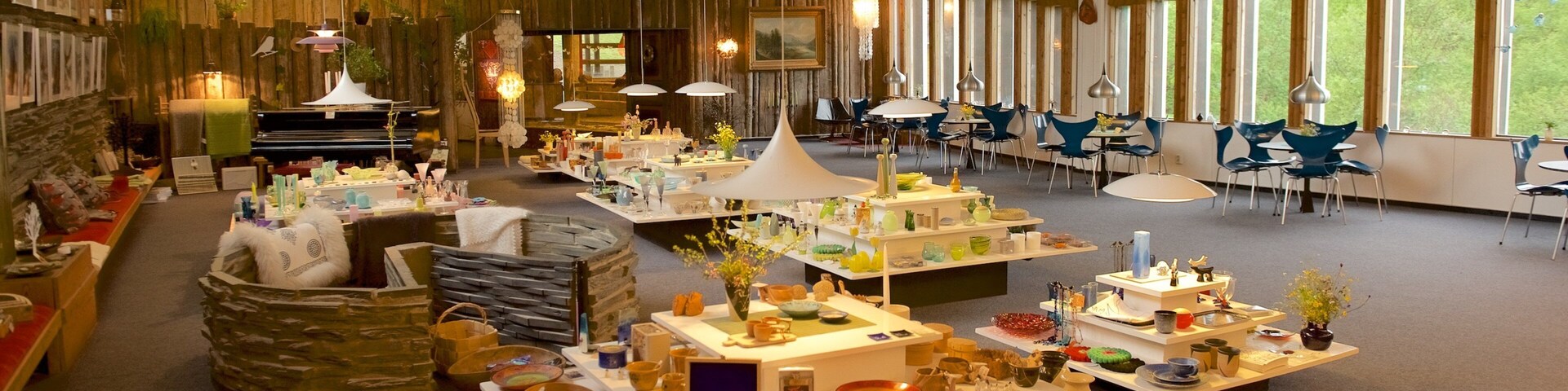 Juhl\'s Silver Gallery showing shopping, interior views and art