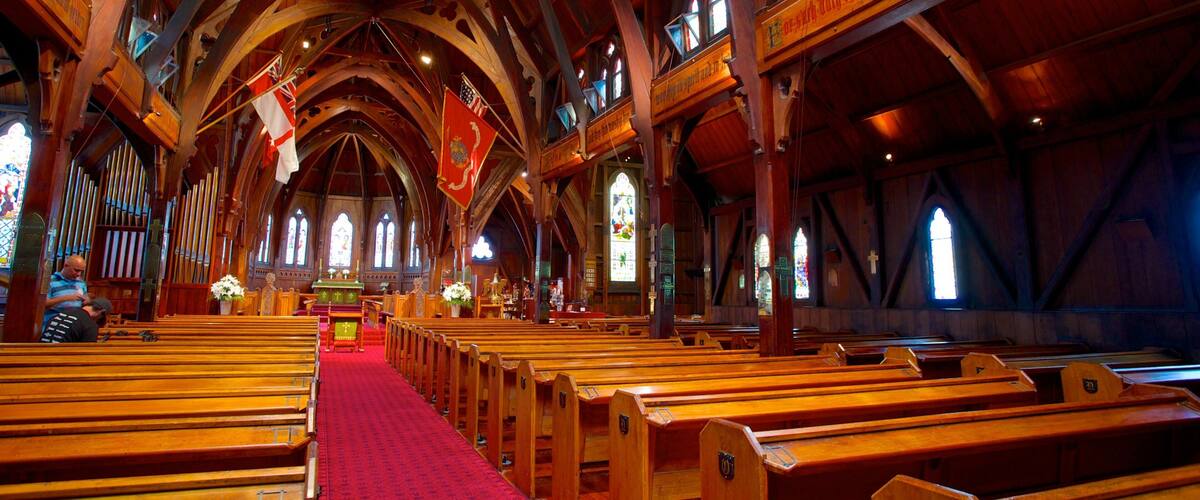 Old St Paul\'s which includes interior views, a church or cathedral and religious elements