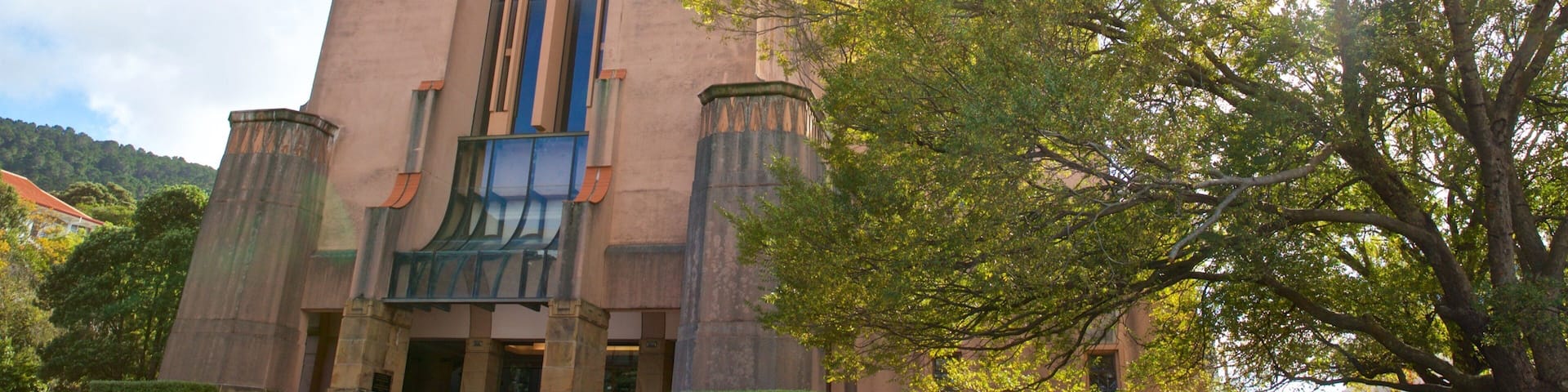 St Paul\'s Cathedral which includes a church or cathedral and a sunset