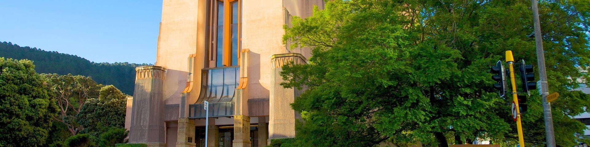 Cathédrale Saint-Paul montrant éléments religieux, église ou cathédrale et patrimoine architectural