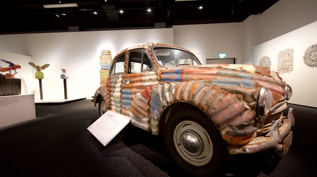 Canterbury museum fasiliteter samt innendørs