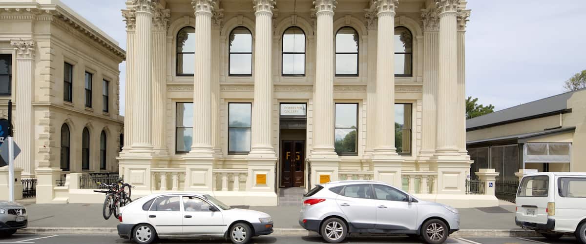 Forrester Gallery which includes heritage architecture
