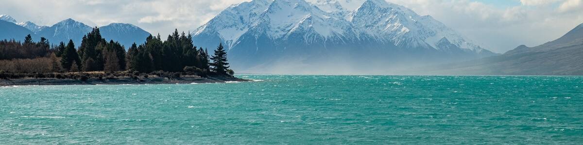 Lake Ohau showing a lake or waterhole and mountains