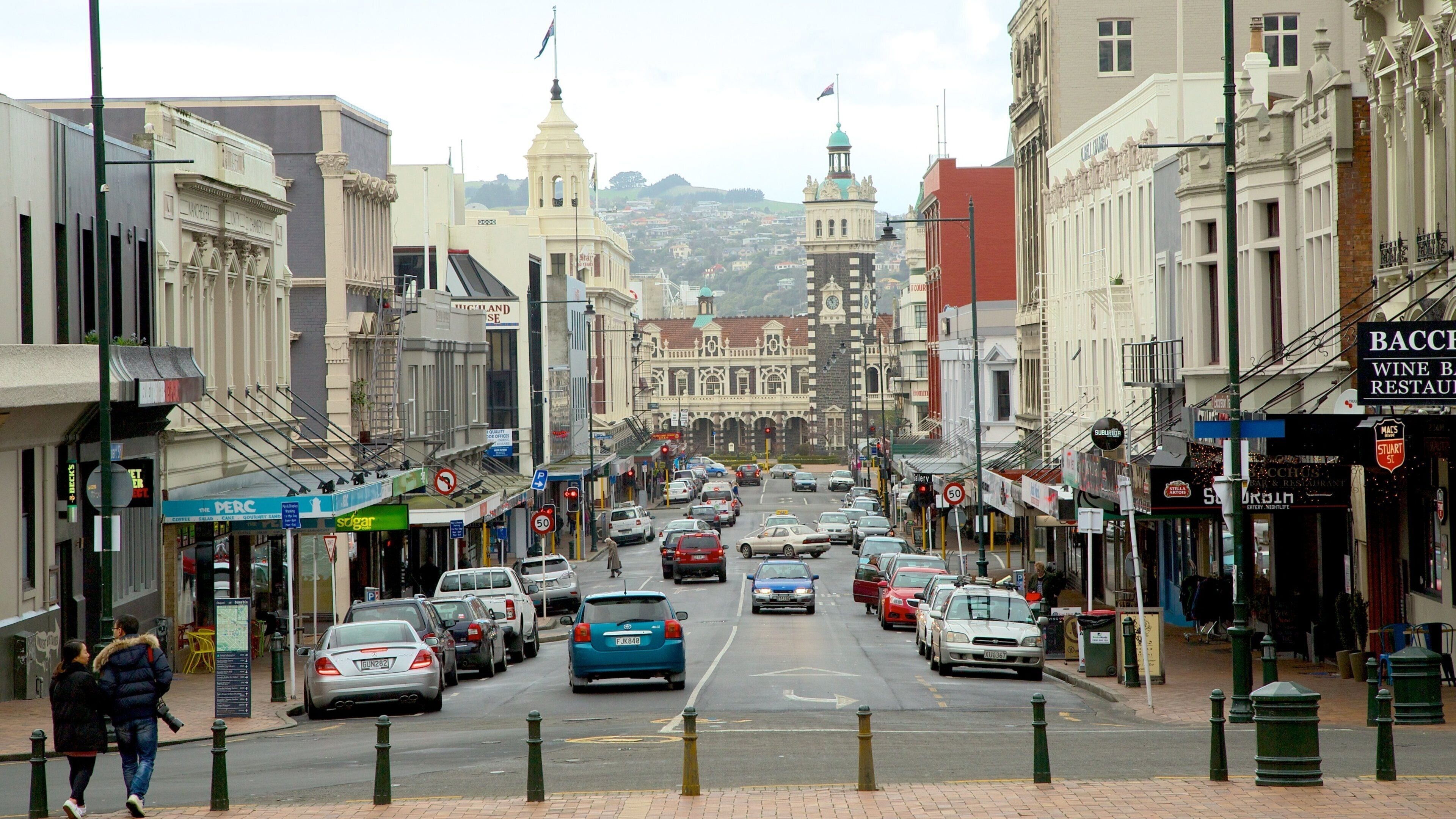 The Octagon mettant en vedette scènes de rue