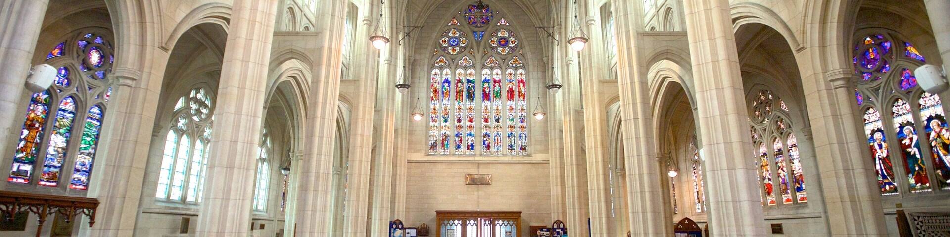 St. Paul\'s Cathedral featuring interior views, a church or cathedral and religious aspects