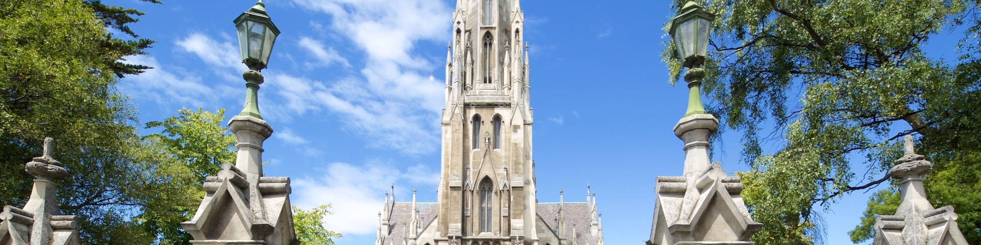 First Church of Otago mostrando arquitectura patrimonial y una iglesia o catedral