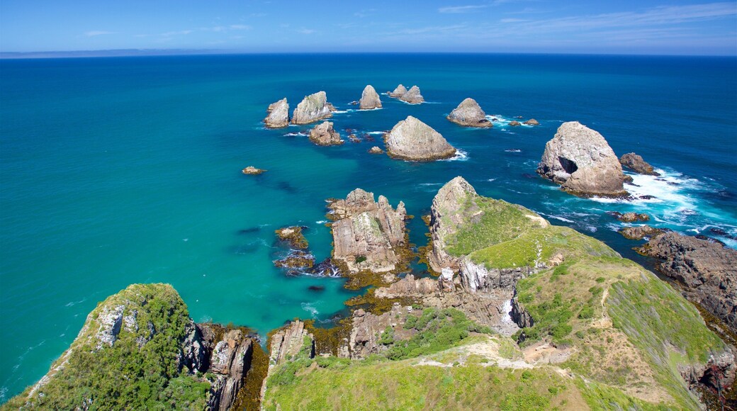 Nugget Point Lighthouse showing rocky coastline