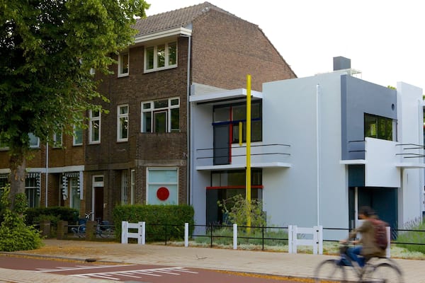 リートフェルド シュレーダー邸 どの含み ストリート シーン