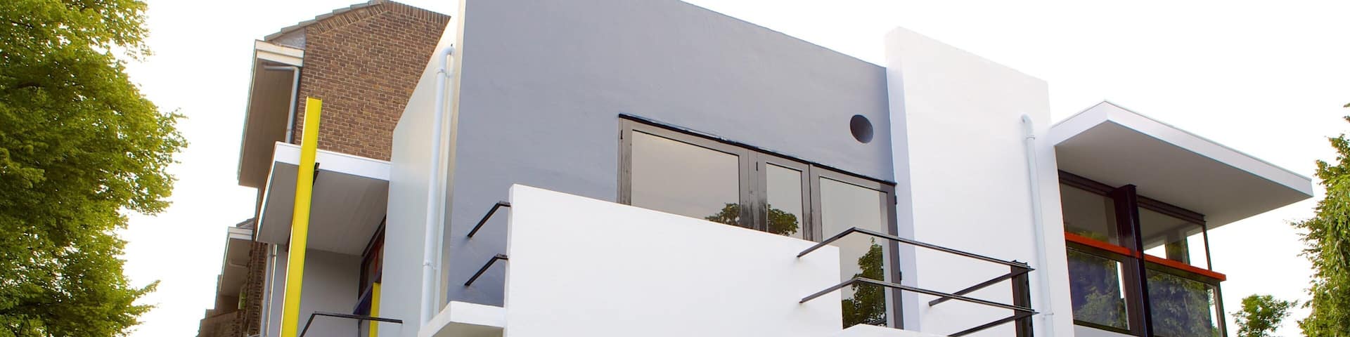 Rietveld Schroder House which includes modern architecture and a house