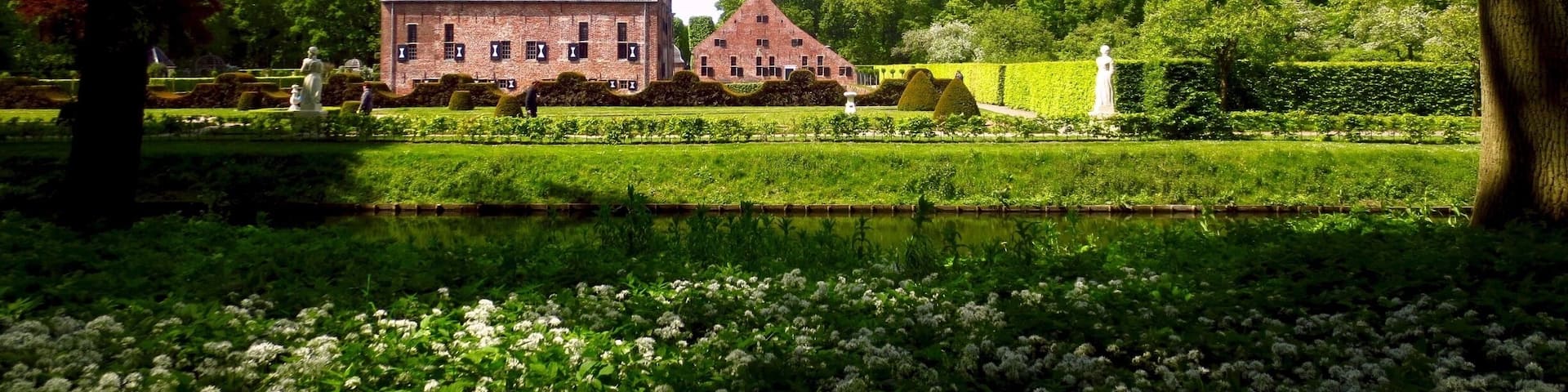 Menkemaborg Uithuizen.
#architecture