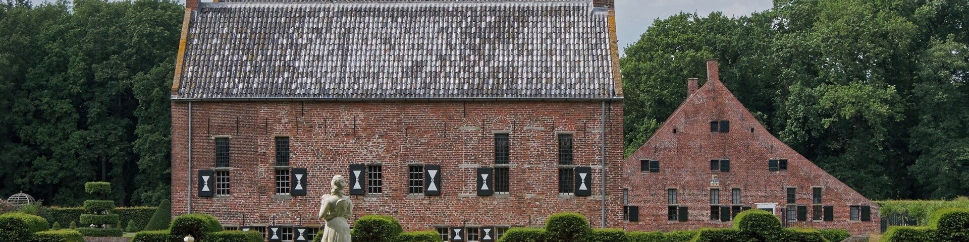 Menkemaborg Uithuizen.
#architecture