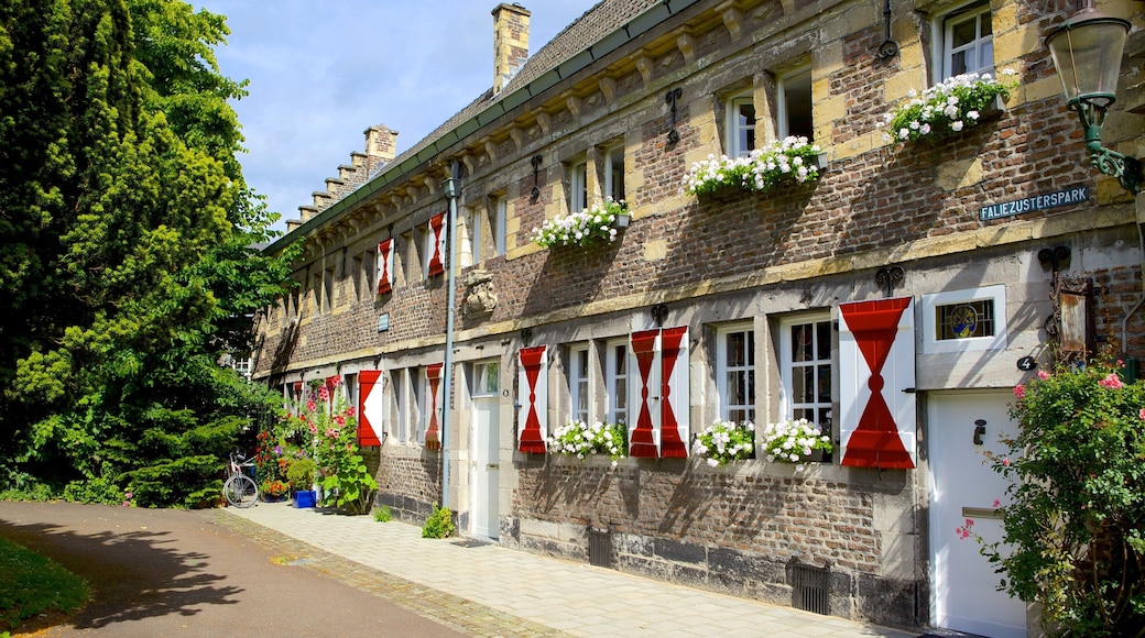 헬포르트 이 포함 집 과 거리 풍경