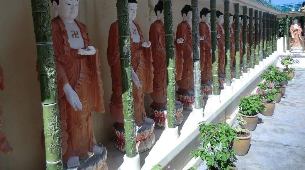 Also known as the Temple of Supreme Bliss, Kek Lok Si is said to be the largest Buddhist temple in Southeast Asia.