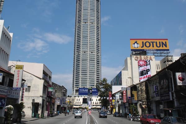 コムタ フィーチャー 中央ビジネス地区, 摩天楼 と 都市