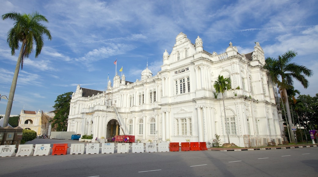 Penang City Hall showing heritage architecture and an administrative building