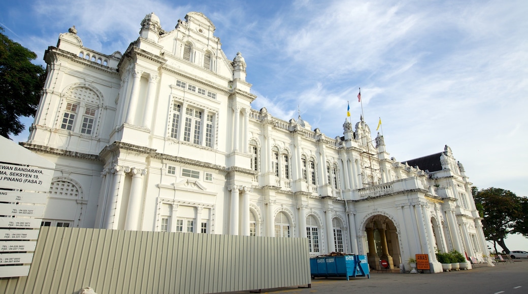 Penang City Hall showing heritage architecture and an administrative building