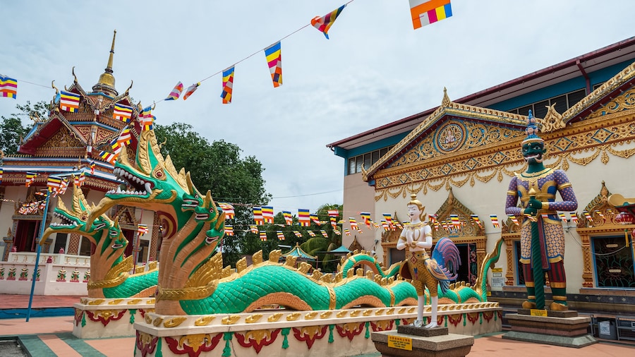 Entrance to Wat Chayamangkalaram, Buddhist Temple, George Town, Penang, Malaysia,