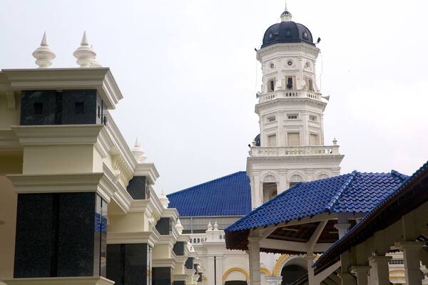 ジョホールバル 表示 モスク と 遺跡